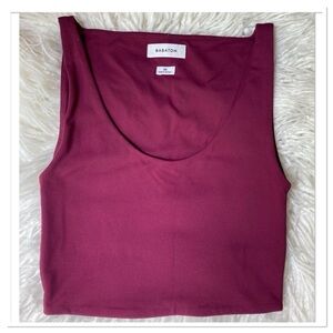 Aritzia Babaton Contour Cropped Tank Top Size XS